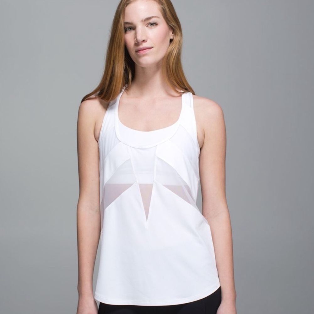 Lululemon If You're Lucky White Mesh Racerback Tank Top Athletic Workout  Size 4